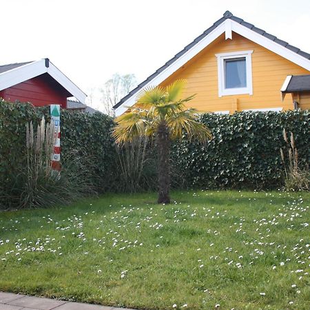 Villa Emilia - Gemuetliches Kinderfreundliches Blockhaus Mit Umzaeuntem Garten Сінт-Анналанд Екстер'єр фото